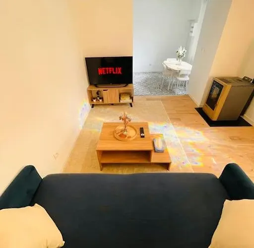 Le Reve Azureen アパート フォンテーヌブロー