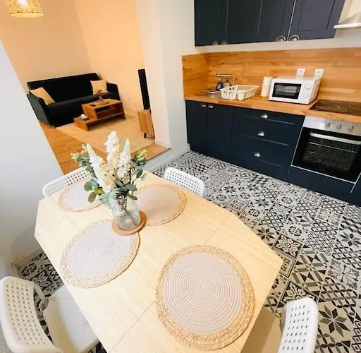 アパート Le Reve Azureen フォンテーヌブロー